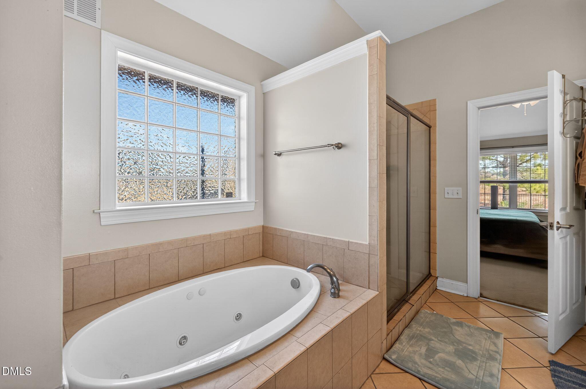 41 Windsor Court Hampstead, NC 28443 - Photo 23 of 30 26_41_Windsor_Ct_Hampstead_NC_28443-Bath