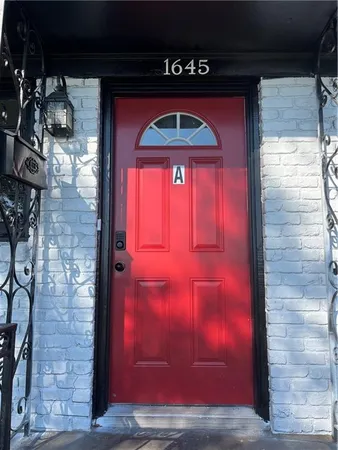 a view of entryway door