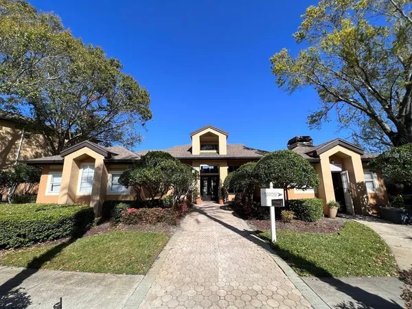 $1,800 | 7511 Seurat Street, Unit 10301, Orlando, FL 32819