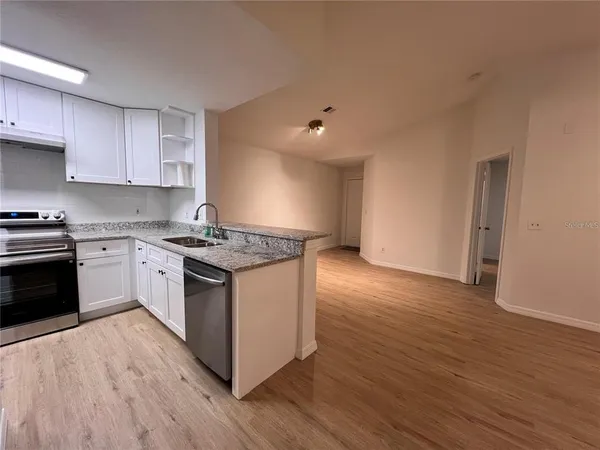 $1,800 | 7511 Seurat Street, Unit 10301, Orlando, FL 32819