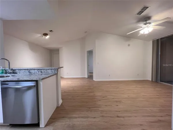 $1,800 | 7511 Seurat Street, Unit 10301, Orlando, FL 32819