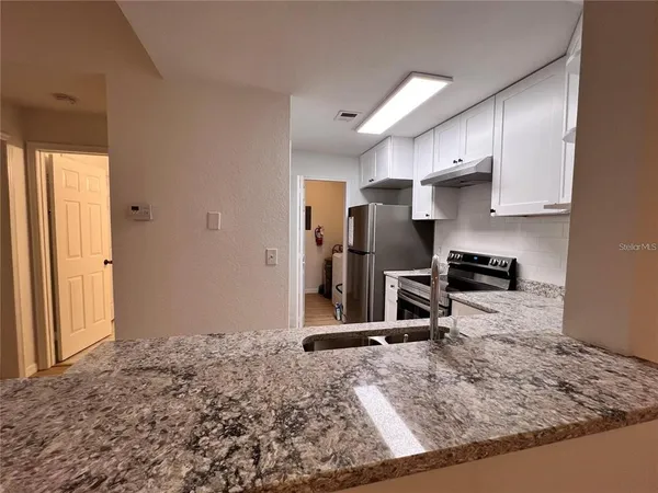 $1,800 | 7511 Seurat Street, Unit 10301, Orlando, FL 32819