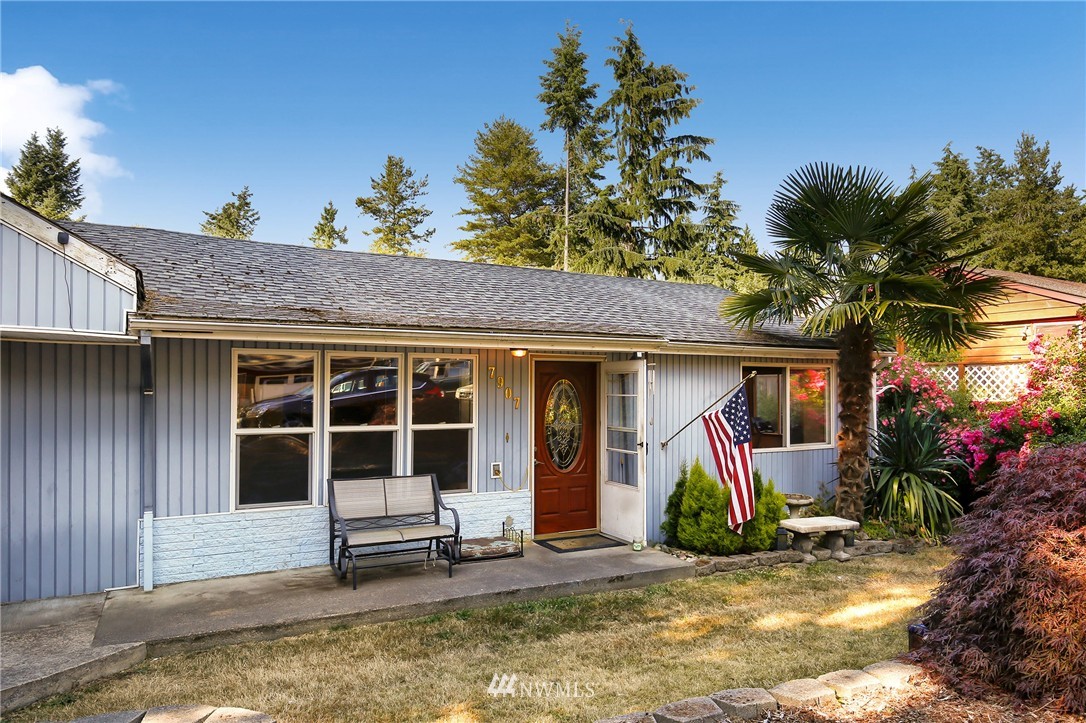 7907 202nd Place Southwest Edmonds, WA 98026 - Photo 2 of 25 Gallery Image 2