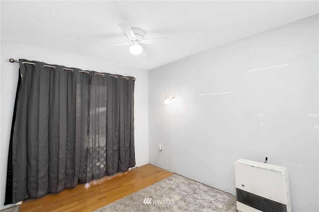 7907 202nd Place Southwest Edmonds, WA 98026 - Photo 21 of 25 Gallery Image 21