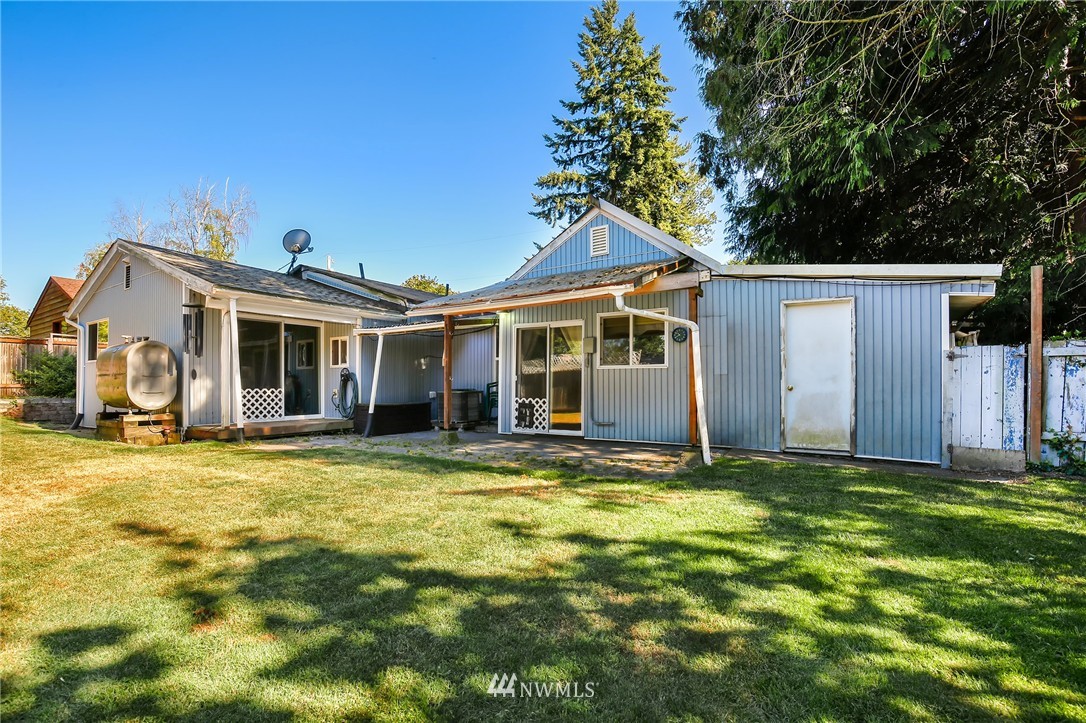 7907 202nd Place Southwest Edmonds, WA 98026 - Photo 24 of 25 Gallery Image 24