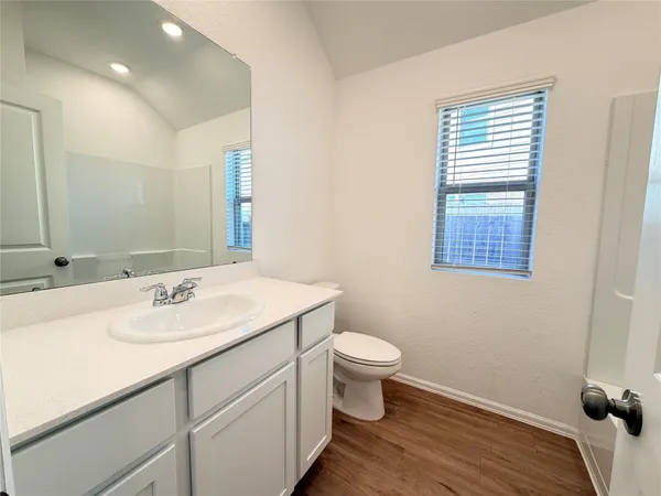 $2,000 | 2023 Foxtail Crk Court, Crosby, TX 77532