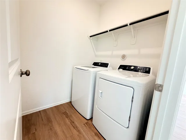 $2,150 | 2023 Foxtail Crk Court, Crosby, TX 77532