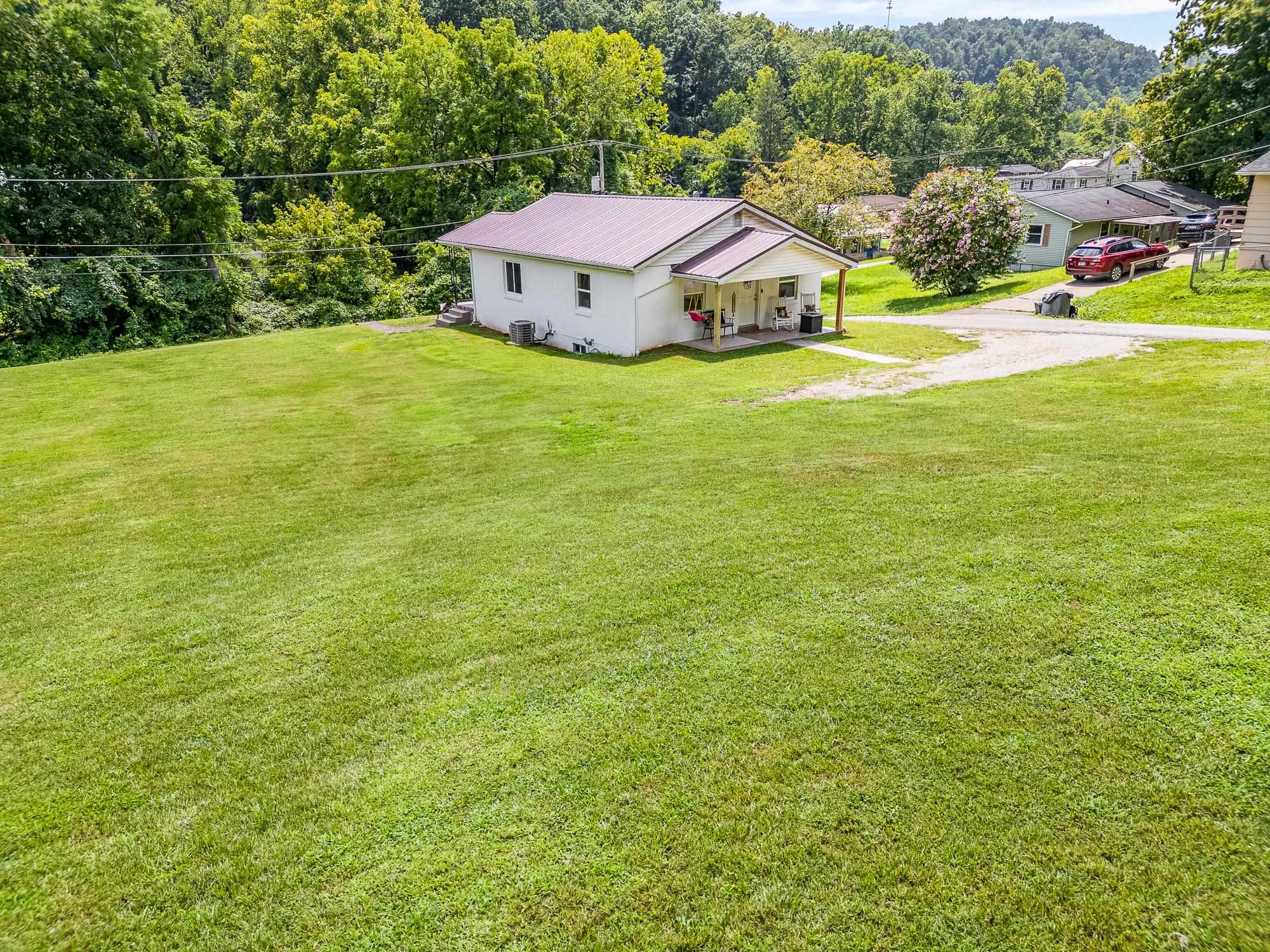 2202 Johnstown Road Huntington, WV 25701 - Photo 26 of 28 Gallery Image 26