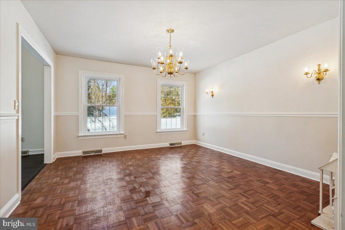 35 Agress Road Perrineville, NJ 08535 - Photo 12 of 34