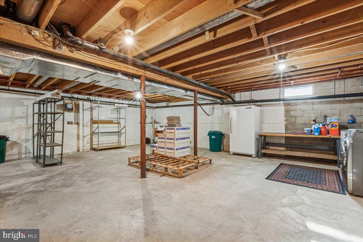 35 Agress Road Perrineville, NJ 08535 - Photo 29 of 34