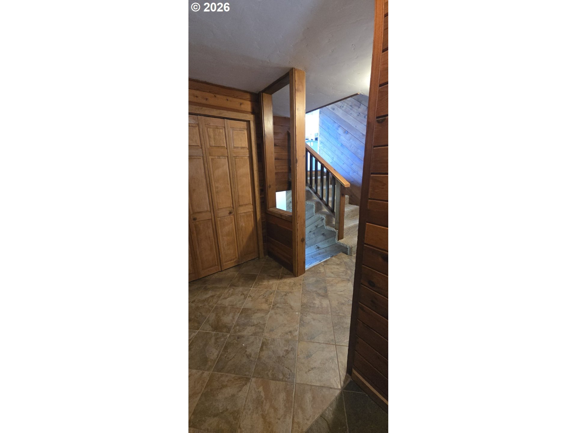 19 Lava Road Trout Lake, WA 98650 - Photo 12 of 47 Hallway
