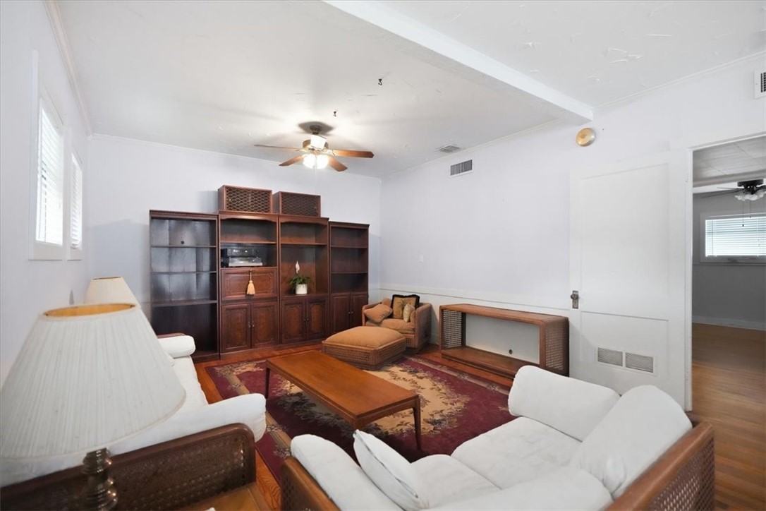25006 Tuckers Trail Mathis, TX 78368 - Photo 5 of 45 Gallery Image 5