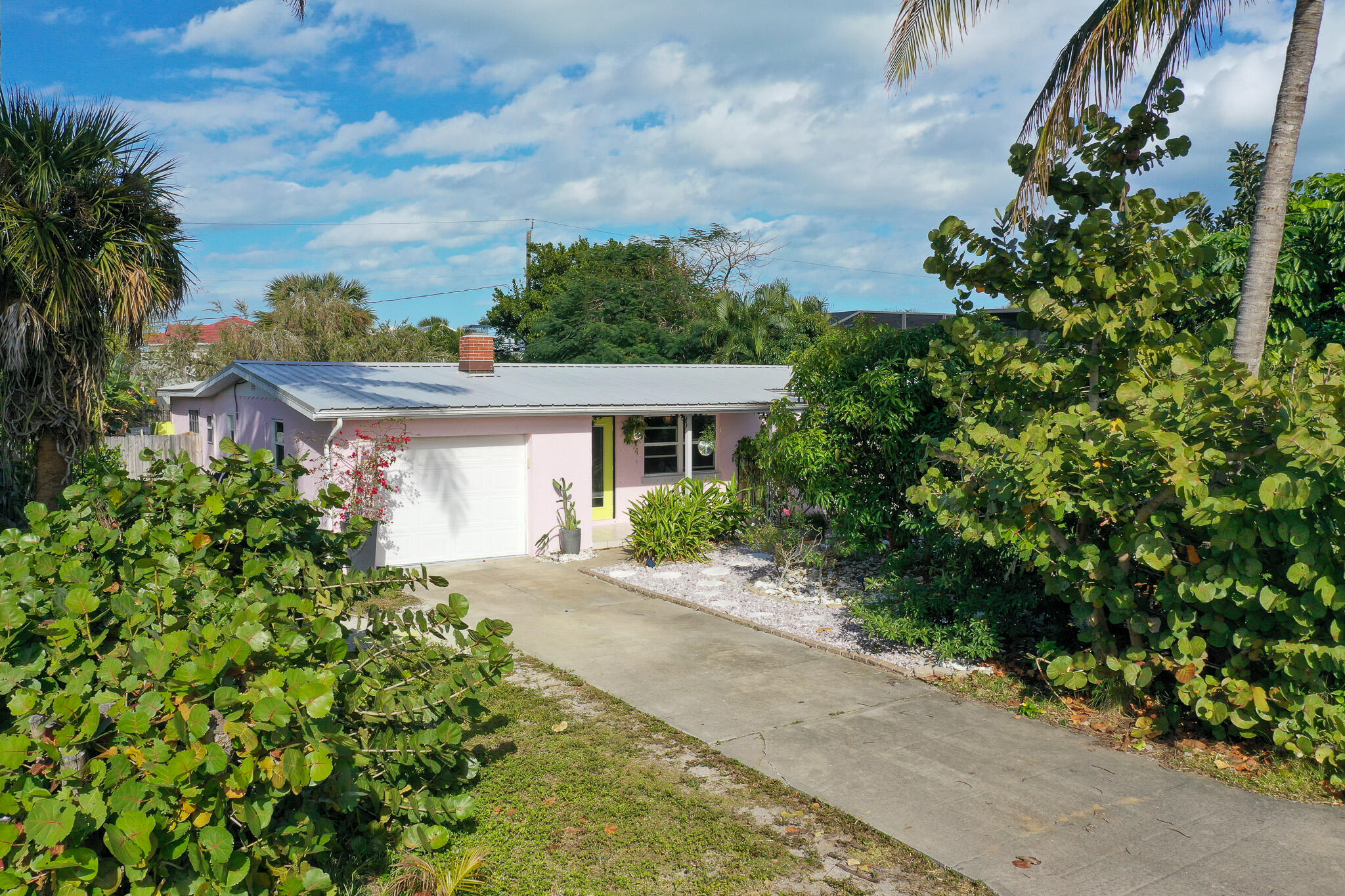 270 Richards Road Melbourne Beach, FL 32951 - Photo 5 of 41 DJI_0048