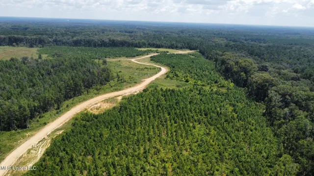 $2,360,000 | 2 Highway 25, Fulton, MS 38843