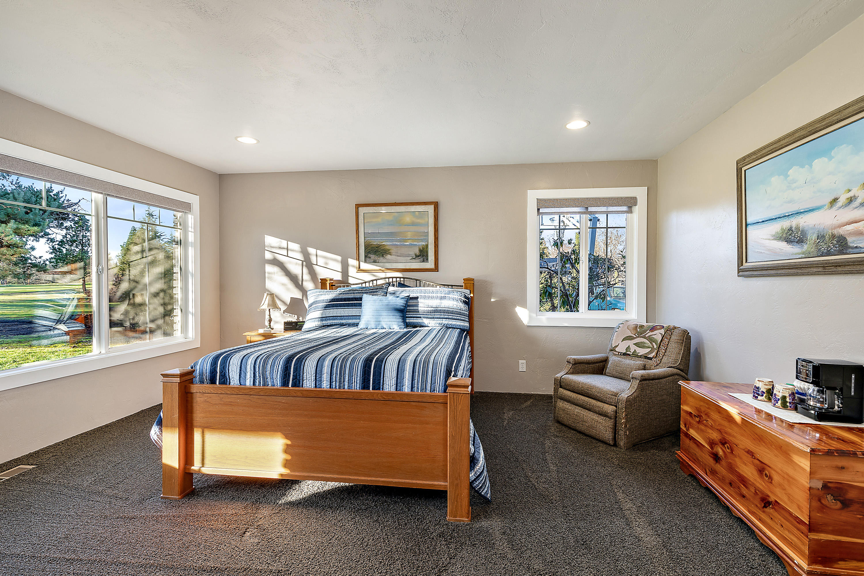 34 South Foothill Road Medford, OR 97504 - Photo 46 of 67 49_SF_86