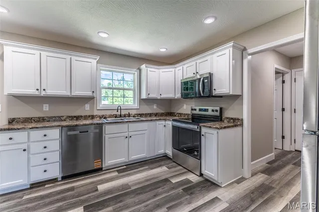 $229,000 | 1507 Finn Drive, Lebanon, MO 65536