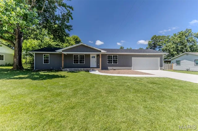 $229,000 | 1507 Finn Drive, Lebanon, MO 65536