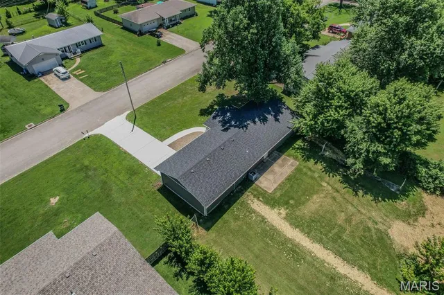 $229,000 | 1507 Finn Drive, Lebanon, MO 65536