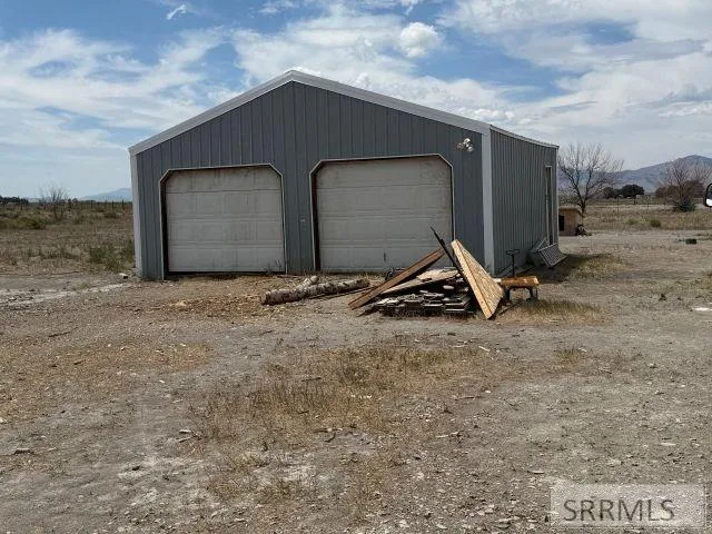 $375,000 | 2357 North 3000 West, Arco, ID 83213