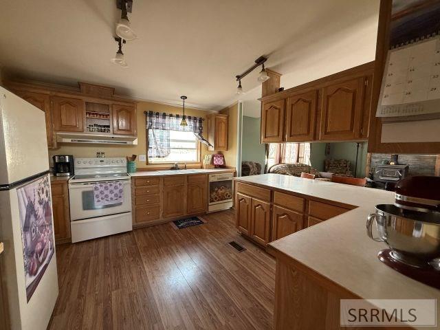 2357 North 3000 West Arco, ID 83213 - Photo 10 of 35 Kitchen