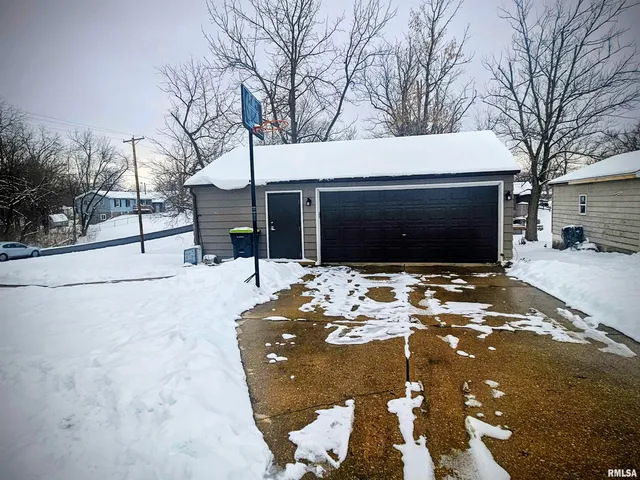 $134,900 | 207 East 7th Street, Glasford, IL 61533