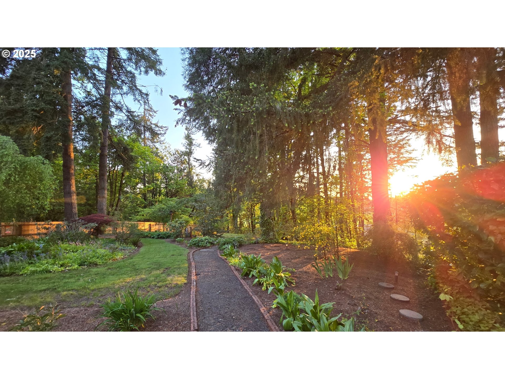 39287 Jasper Lowell Road Lowell, OR 97452 - Photo 3 of 13 a open area with trees in the background