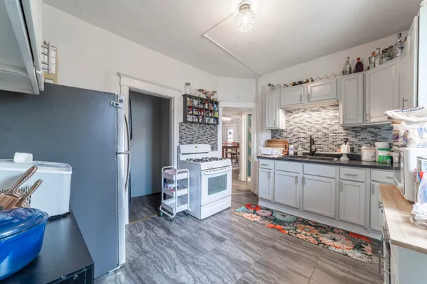 $300,000 | 529 Lake Street, Hobart, IN 46342