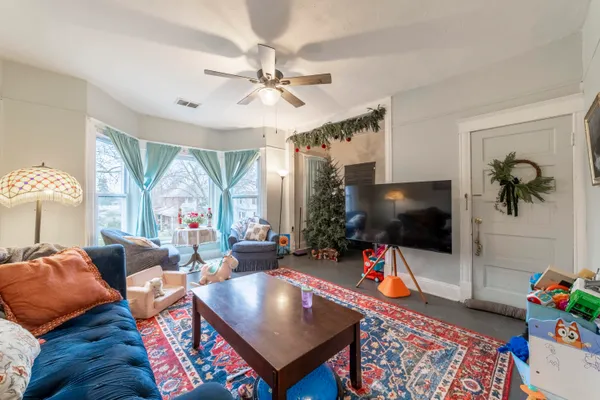 $300,000 | 529 Lake Street, Hobart, IN 46342