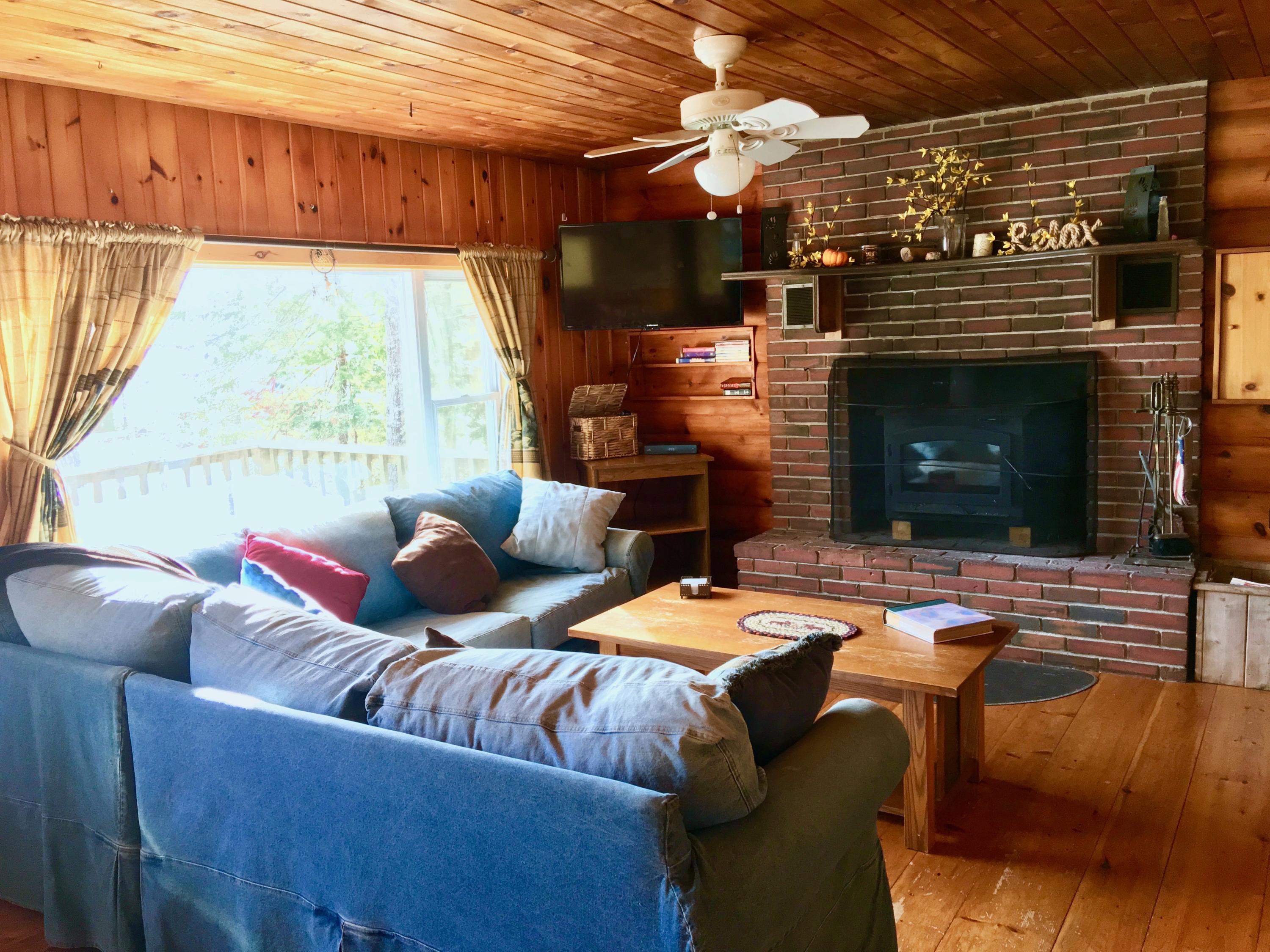 317 Georges Pond Road Franklin, ME 04634 - Photo 17 of 30 Family Living Room