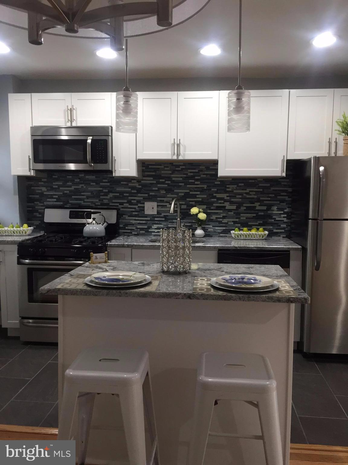 4524 Manorview Road Baltimore, MD 21229 - Photo 11 of 22 Kitchen