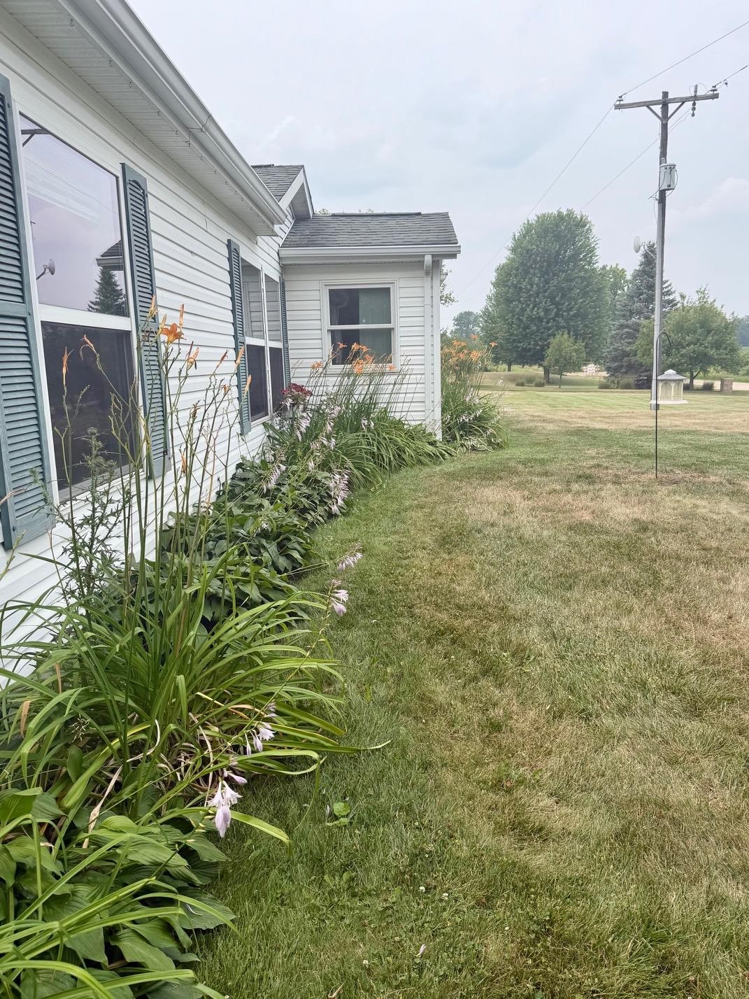 8088 East Vernon Road Clare, MI 48617 - Photo 9 of 33 1948290-5ef7b6d9-42aa-4cfe-8f9b-8570ddfa9d61.JPG