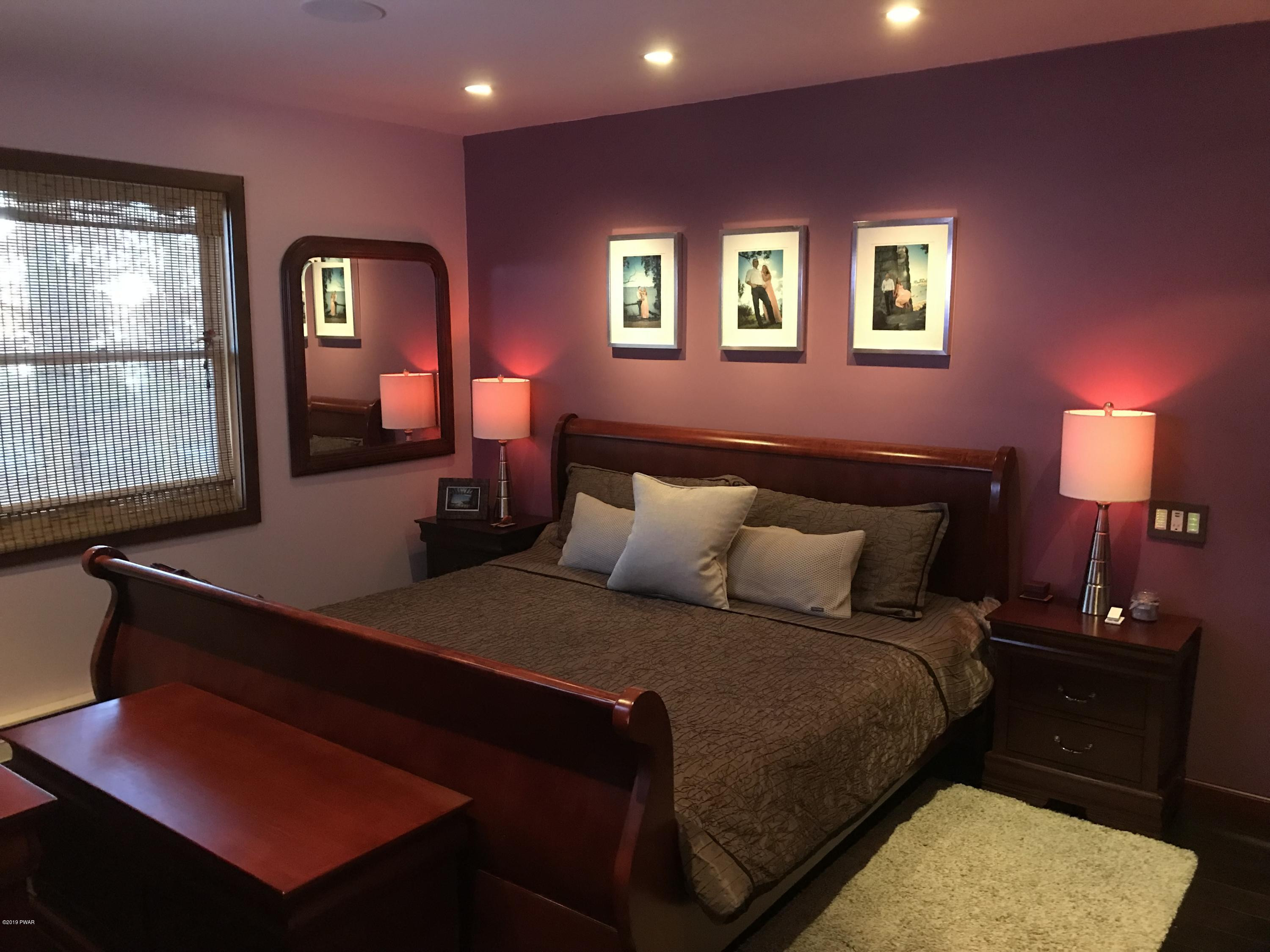 114 Mountain View Road Greeley, PA 18425 - Photo 21 of 27