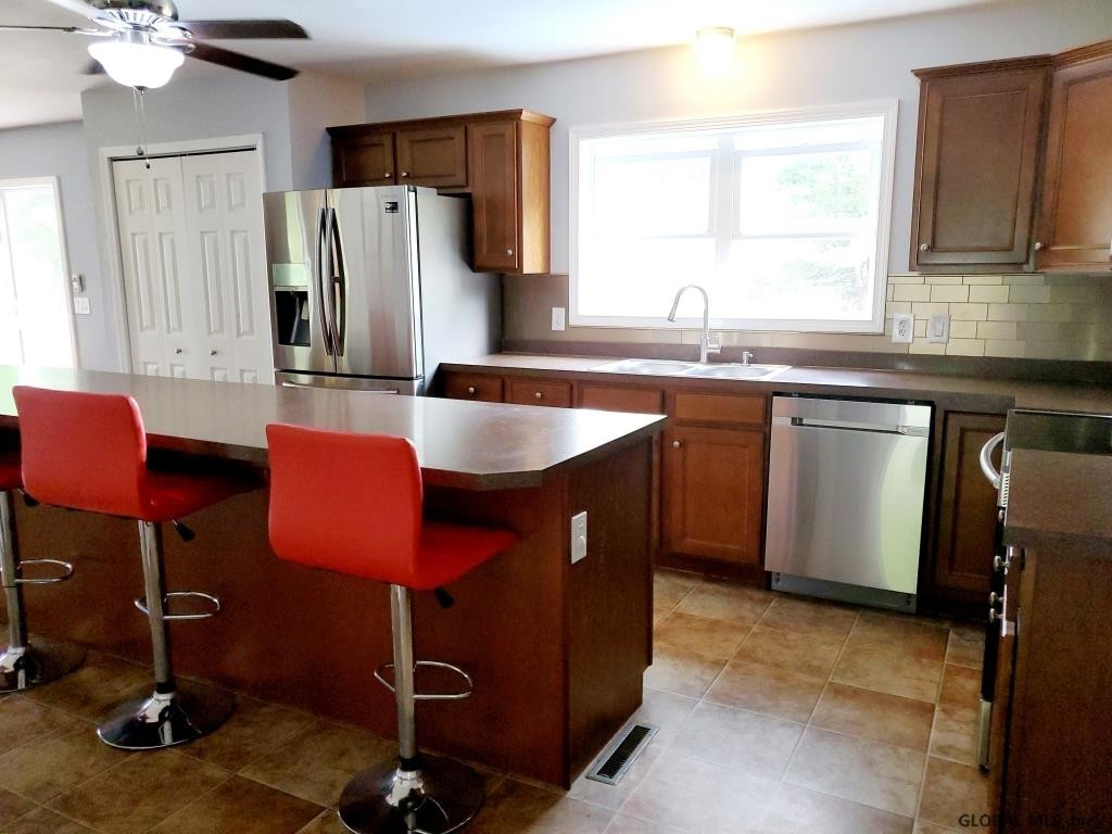 174 Beaver Dam Road Bethlehem, NY 12158 - Photo 3 of 23 Photo 3