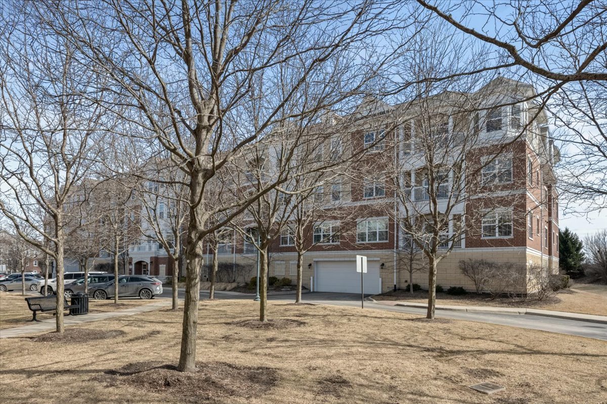 2701 Commons Drive, Unit 210 Glenview, IL 60026 - Photo 19 of 19