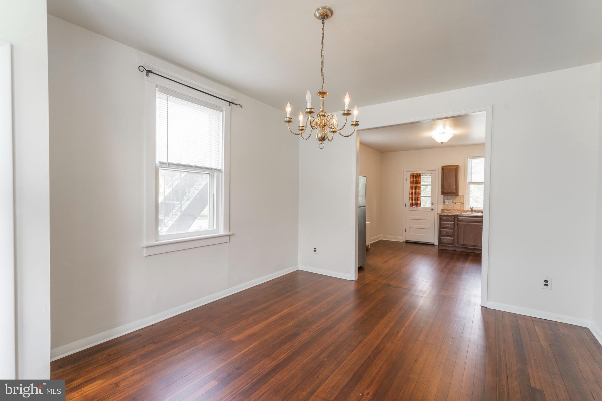 25 Cameron Road Willow Grove, PA 19090 - Photo 12 of 39 Gallery Image 12