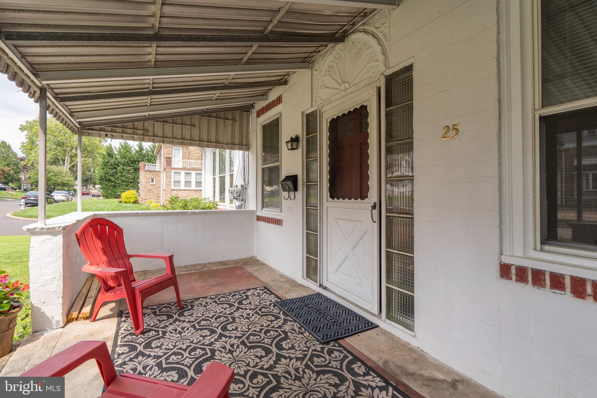 25 Cameron Road Willow Grove, PA 19090 - Photo 3 of 39 Gallery Image 3