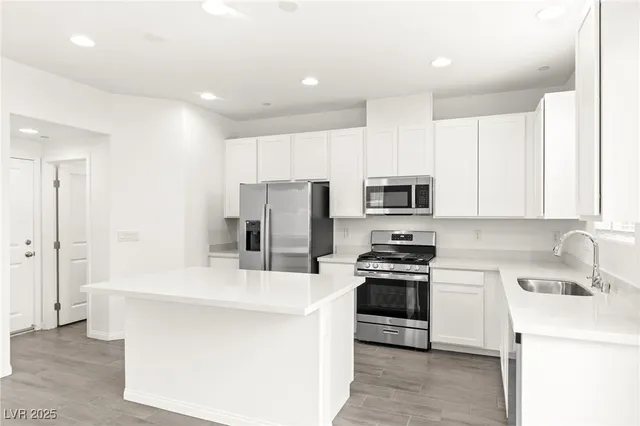 $2,700 | 10146 Gabby Glen Street, Las Vegas, NV 89183