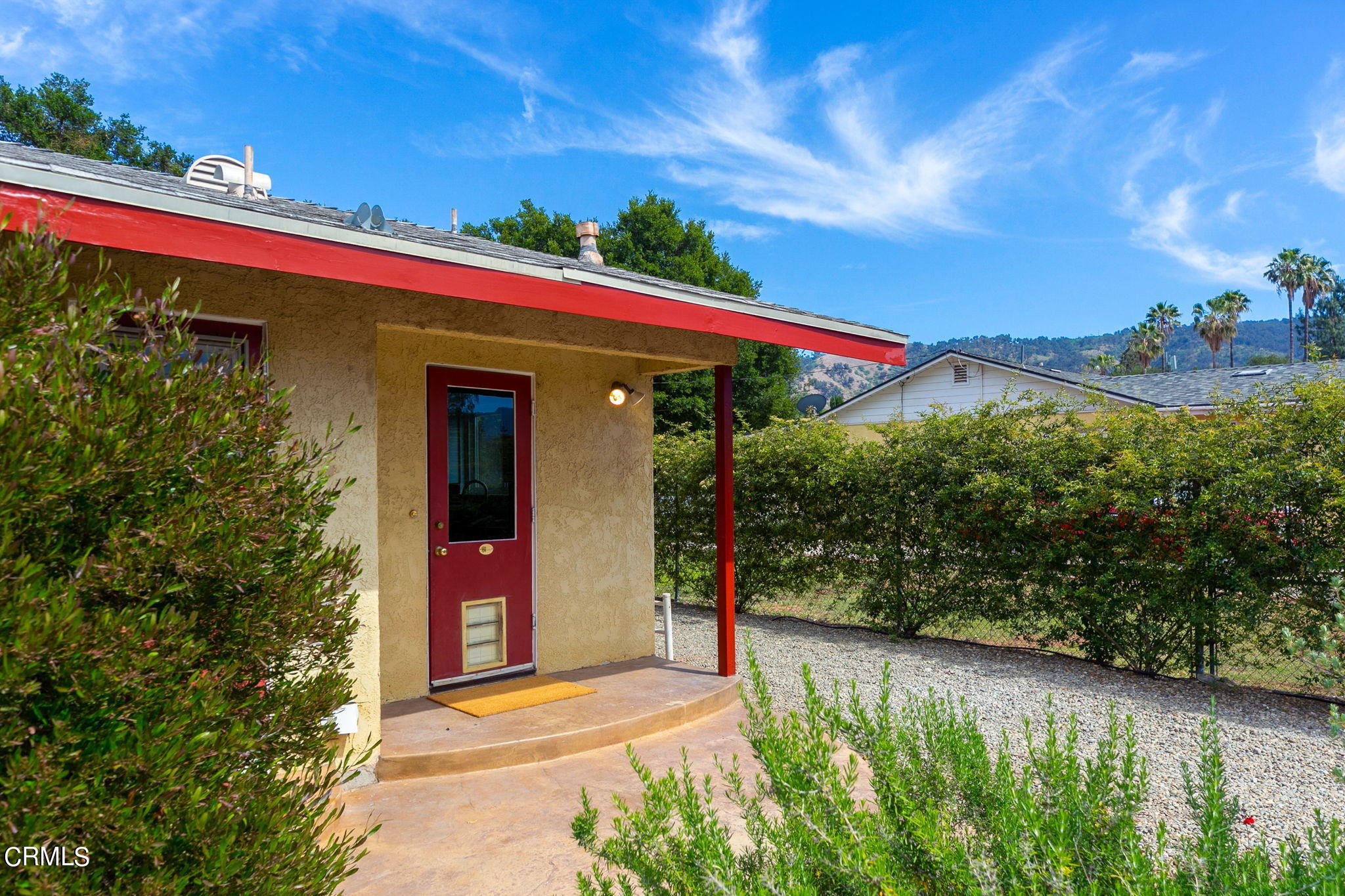 12239 Sisar Road Ojai, CA 93023 - Photo 23 of 36 24-web-or-mls-UpmarketMedia_12239SisarEx