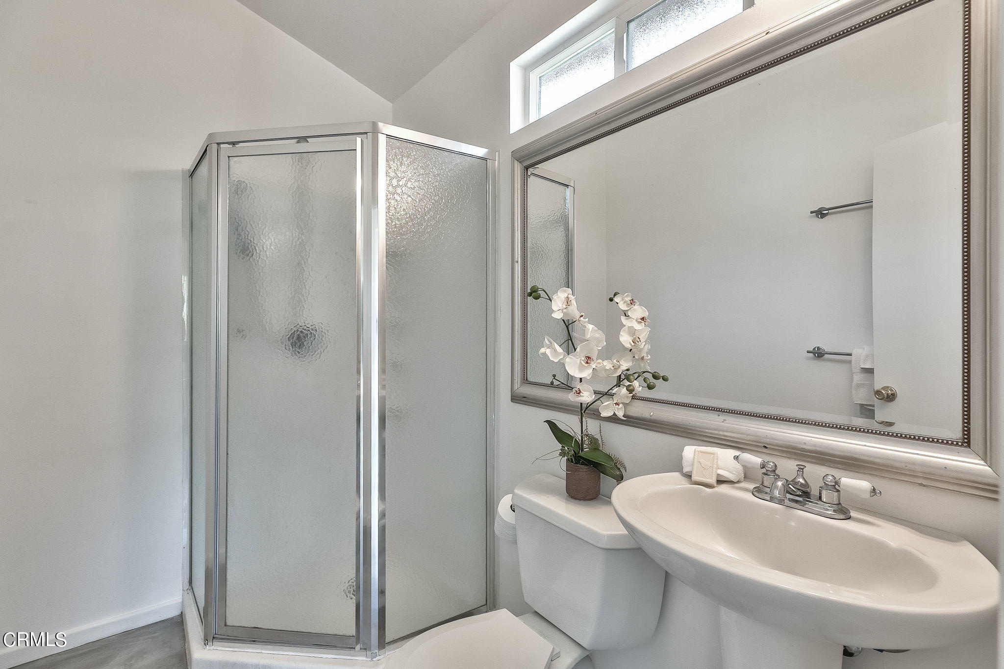 12239 Sisar Road Ojai, CA 93023 - Photo 31 of 36 3/4 Bath
