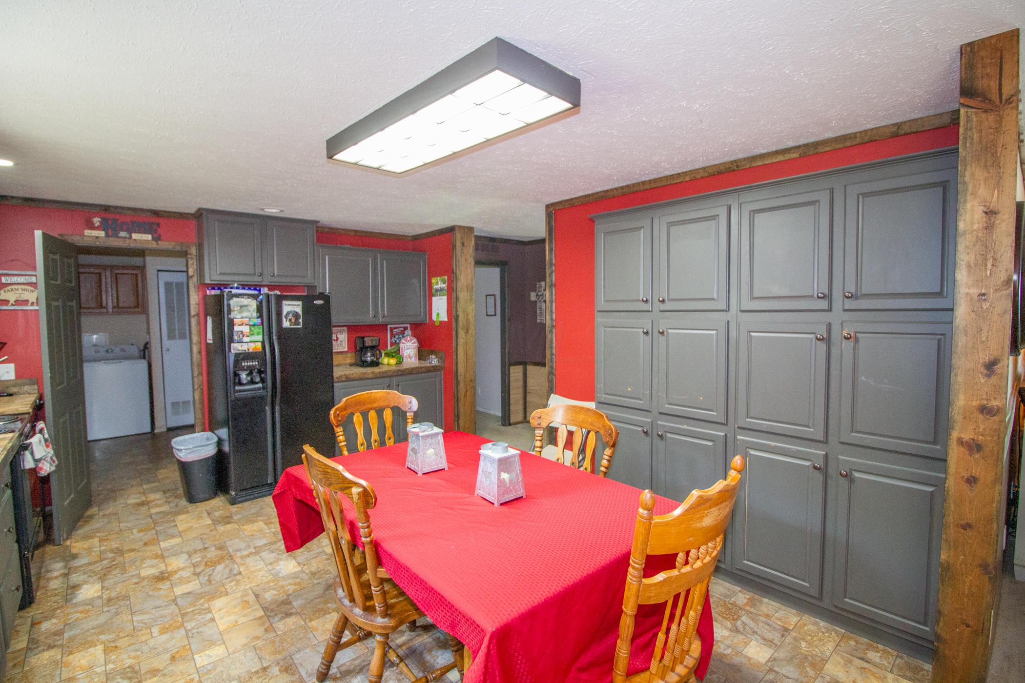 72063 Brooks Martin Road McArthur, OH 45651 - Photo 13 of 23