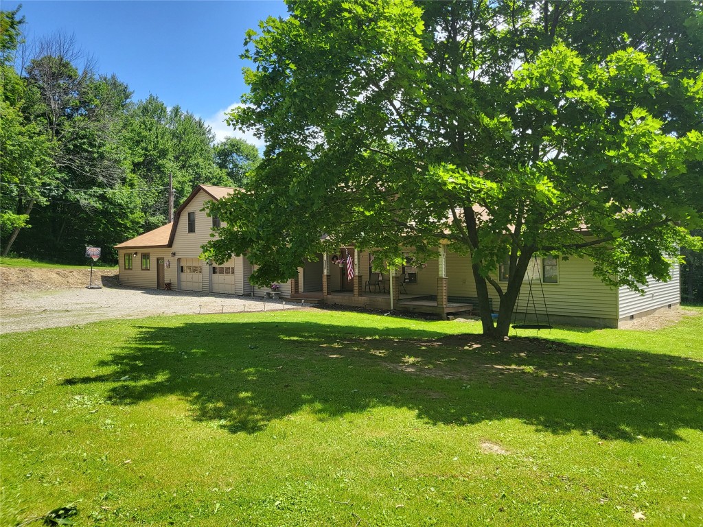 1325 Hakes Road Owego, NY 13827 - Photo 4 of 49