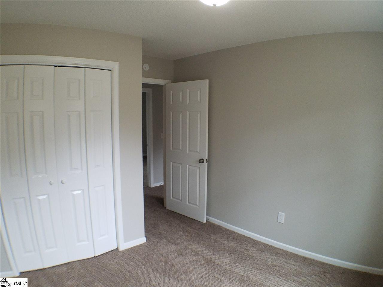 305 Jamestown Road Easley, SC 29640 - Photo 12 of 16