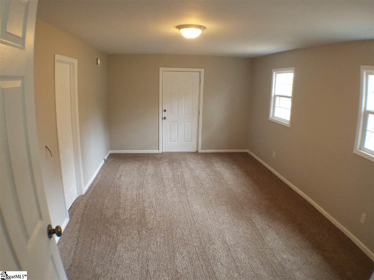 305 Jamestown Road Easley, SC 29640 - Photo 14 of 16