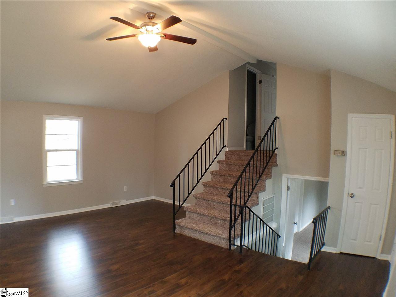 305 Jamestown Road Easley, SC 29640 - Photo 4 of 16