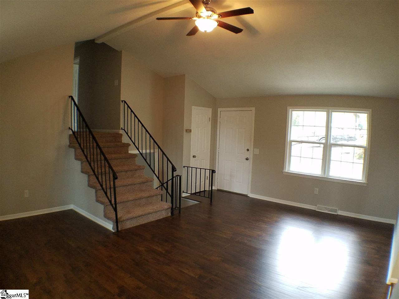 305 Jamestown Road Easley, SC 29640 - Photo 5 of 16
