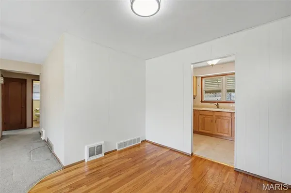 $158,000 | 7417 Ray Avenue, St. Louis, MO 63116