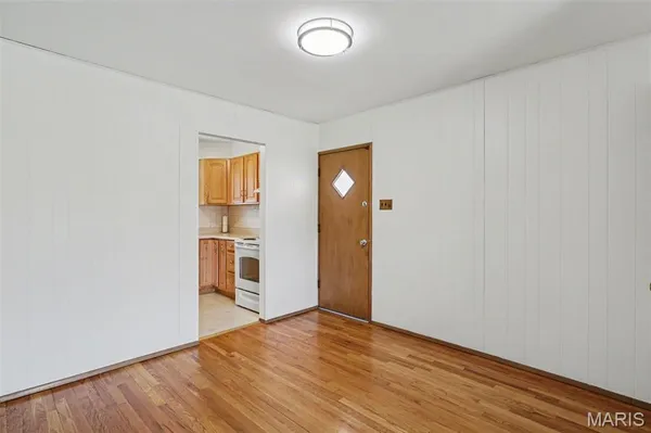 $158,000 | 7417 Ray Avenue, St. Louis, MO 63116