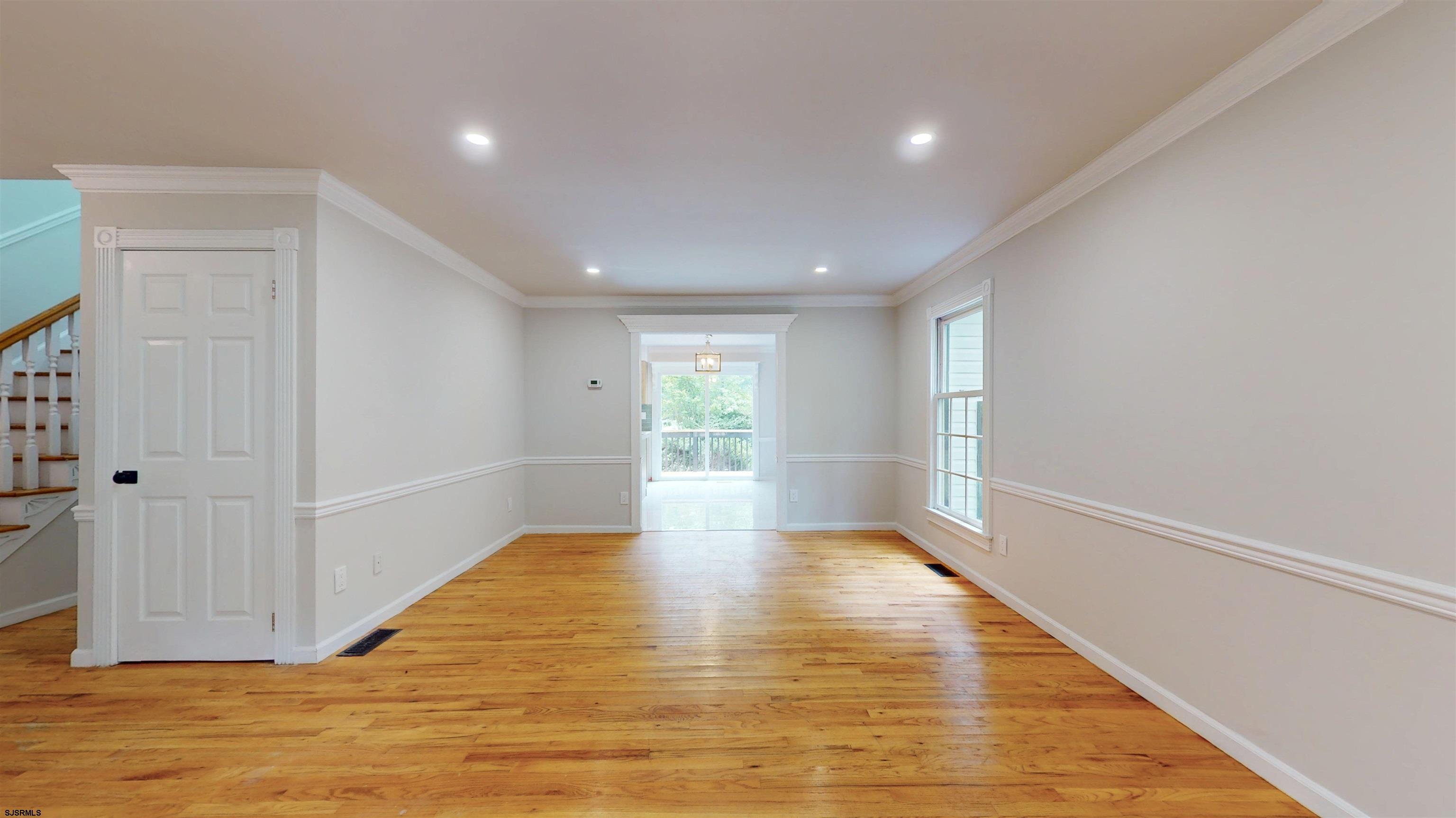 254 West Cologne Port Republic Road Egg Harbor City, NJ 08215 - Photo 27 of 81 a view of livingroom with hardwood
