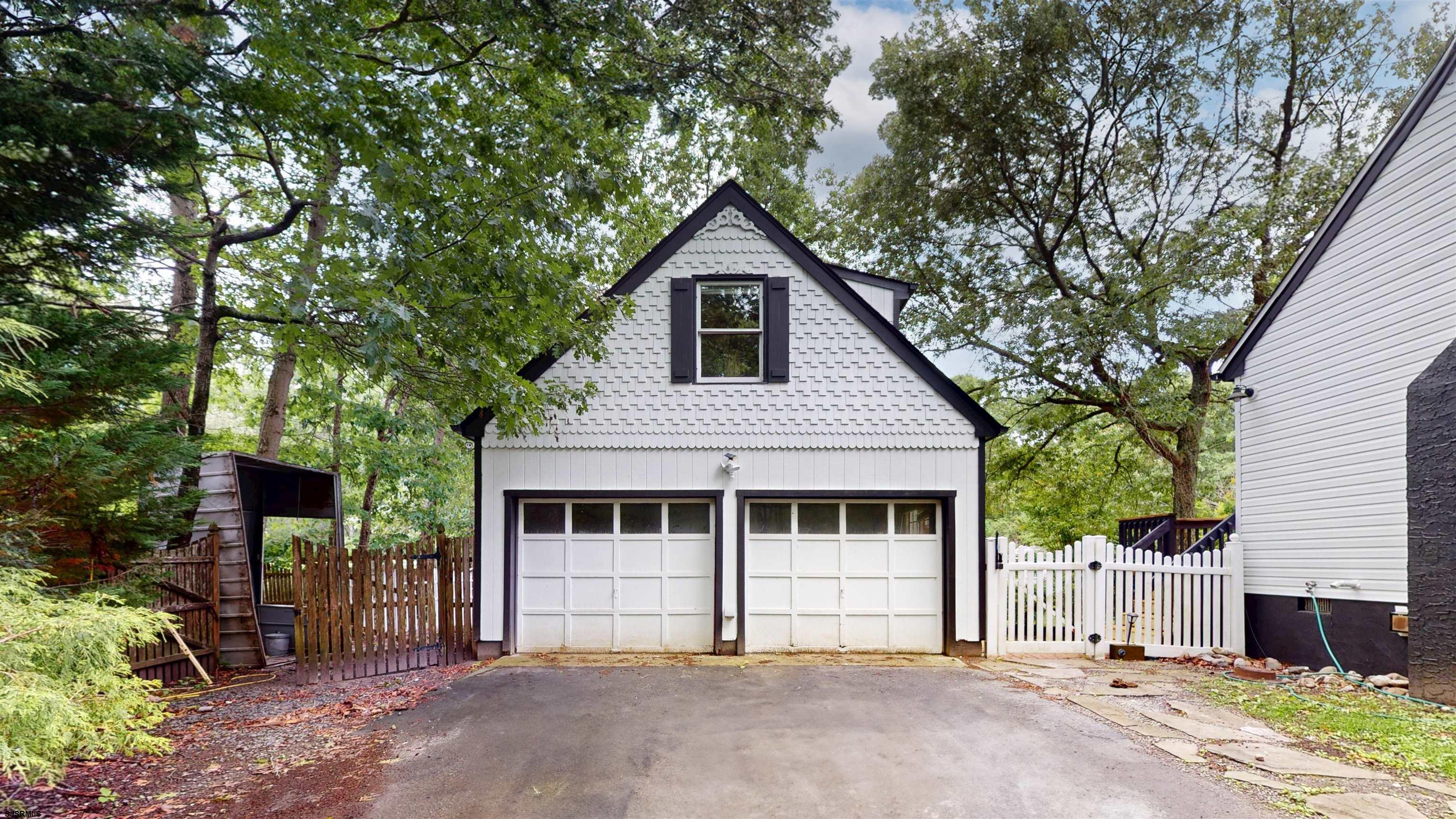254 West Cologne Port Republic Road Egg Harbor City, NJ 08215 - Photo 59 of 81 a house with trees in the background