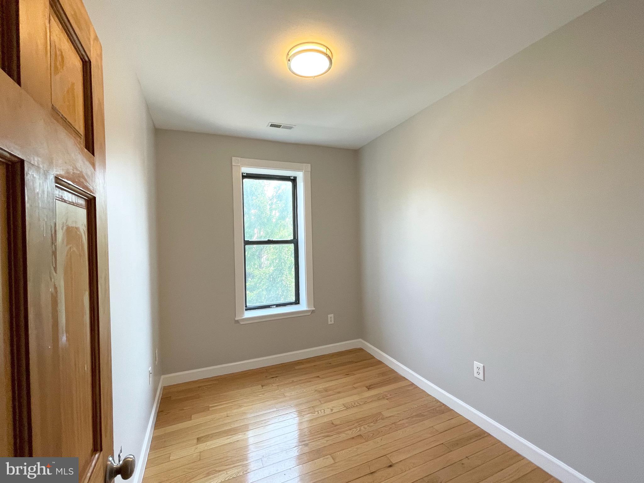 1701 North Capitol Street Northeast Washington, DC 20002 - Photo 8 of 10